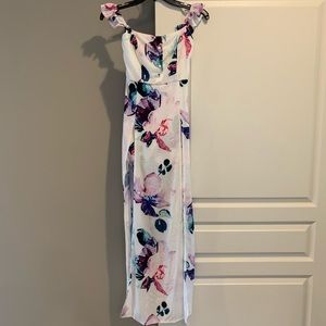 White floral dress from Tobi